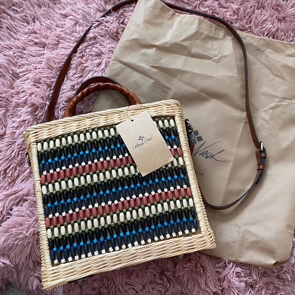 Authentic Patricia Nash handbag with dust bag. - Picture 1 of 10
